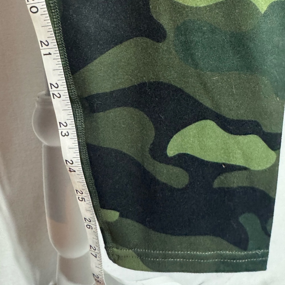 Swissbrand Women's Camouflage Leggings Size XL - Picture 2 of 5
